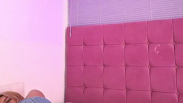 Preview of lily_and_wan