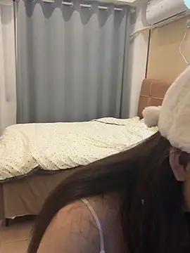 xiaojingzi66 (F teen) - 新主播，待调教，有一丢丢才艺可看看小费清单