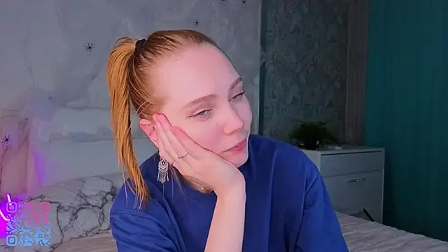  SoniaScott chat room