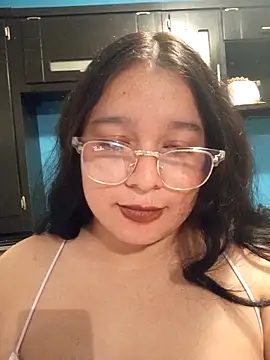 leslydeleon23 (F young) - Montar dildo 😋❤️‍🔥