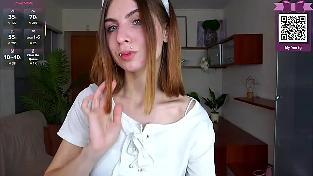 erlinabuoy (F teen) - suck gently my fingers