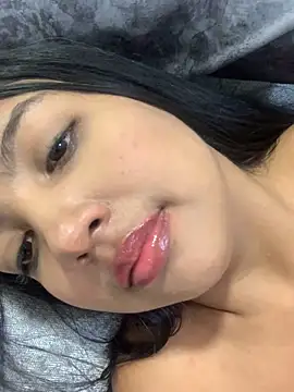 Webcam Model (nicole_fisherr)  is live.Free join now!