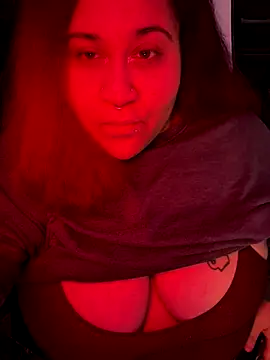 Webcam Model (Juicyjordie)  is live.Free join now!