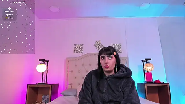 Isabella_CherryX webcam stripchat model stream image