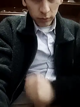 carriata_larry (M young) - 💥Eyaculación 😈💦