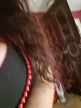 gypsyesmeralda - GypsyEsmeralda's free webcam - UK Sex Cams