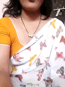 sneha_telugu_girl (F young) - Oil boobs with top less