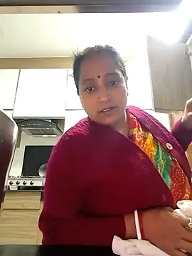 Webcam Model (Hot-Sana2)  is live.Free join now!