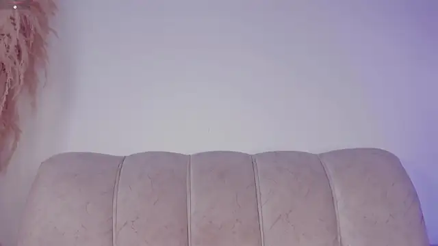 sara_gwen (F young) - plug anal