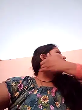 Webcam Model (Hott_locky)  is live.Free join now!