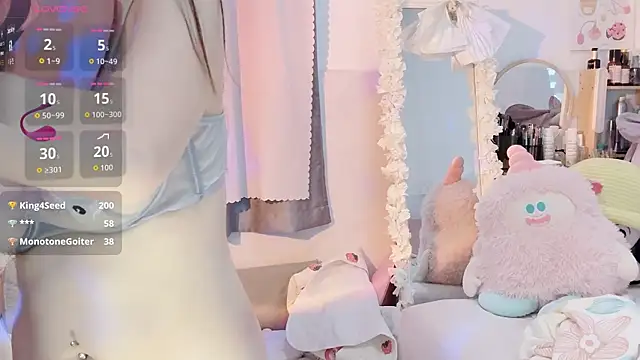 yoyo_520 (F young) - 光屁股打20下