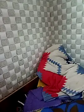 Webcam Model (True_love_02)  is live.Free join now!