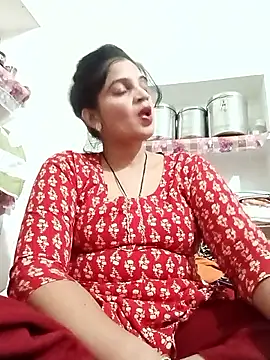 Webcam Model (Mohni_love)  is live.Free join now!