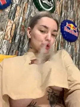 Webcam Model (Sextazy)  is live.Free join now!