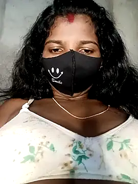 Webcam Model (Renuka_GG)  is live.Free join now!