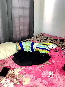 Webcam Model (Velma_star)  is live.Free join now!