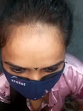 Webcam Model (CUTE-567)  is live.Free join now!