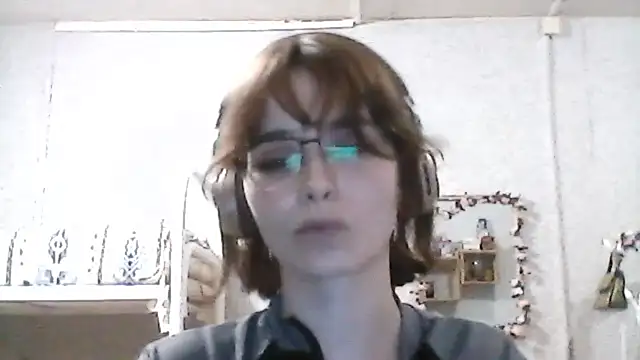 icykleys - IcyKleys's free webcam