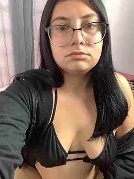 Webcam Model (Velma_star)  is live.Free join now!