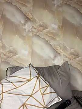 Webcam Model (emilyrojas)  is live.Free join now!