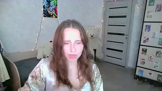  BarbiePieer chat room