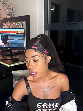 Webcam Model (_Dime_)  is live.Free join now!