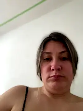 Webcam Model (Abby-LS)  is live.Free join now!