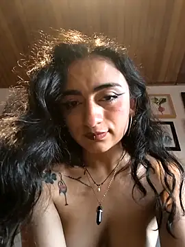 Webcam Model (Lila_Desiree)  is live.Free join now!