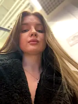 krismagnoly (F young) - GIVE ME PLEASURE