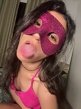 Webcam Model (ZINA-MOROCCO)  is live.Free join now!