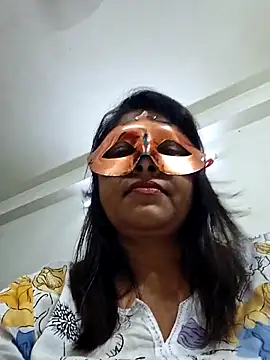 Webcam Model (SIMIHOT)  is live.Free join now!