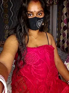 Webcam Model (Sweet-Maddlina)  is live.Free join now!