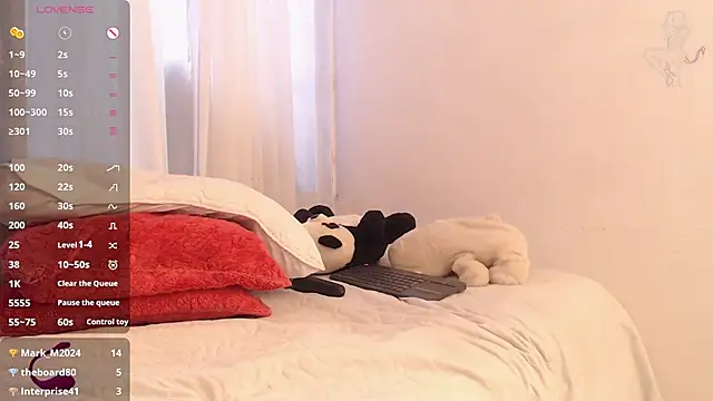  Thayssa_ross chat room