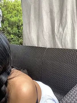 Webcam Model (LunaMoore_Pink)  is live.Free join now!