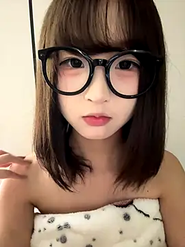 lelebaybay888 Live Webcam on Stripchat