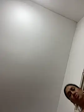 Webcam Model (danielax50)  is live.Free join now!