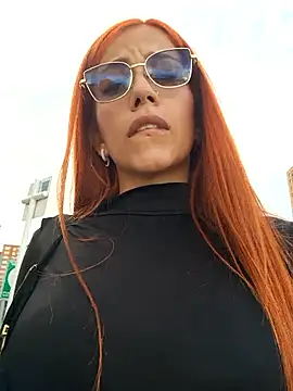 Webcam Model (Alis_xxx)  is live.Free join now!