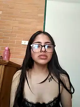 Goddesscut333's Stripchat show and profile