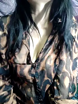 Webcam Model (EngravedCecropia)  is live.Free join now!