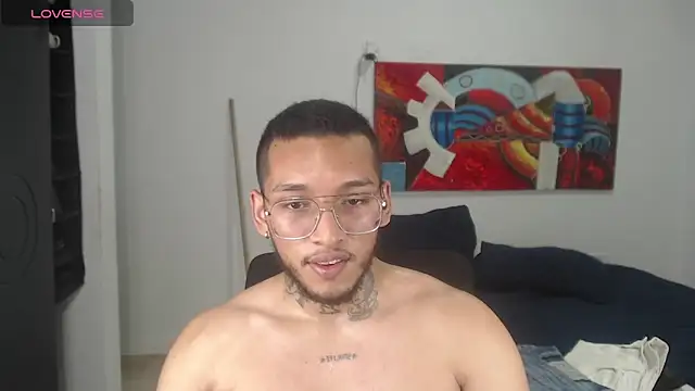 lucavanden - LucaVanden's free webcam - UK Sex Cams