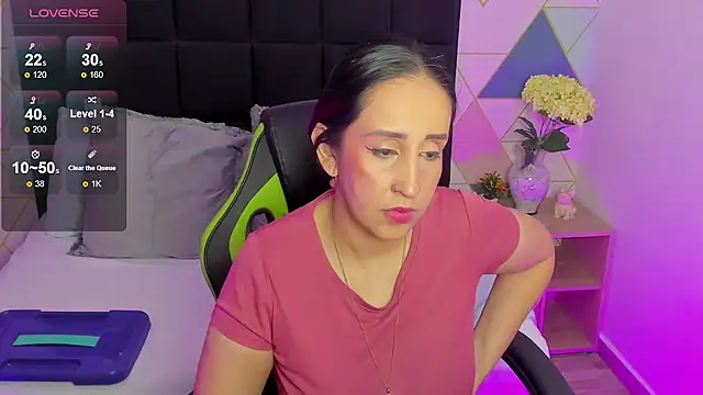 jadde13_ webcam stripchat model stream image