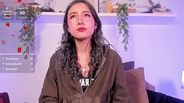 vampgyal (F teen) - fuck plug + cum