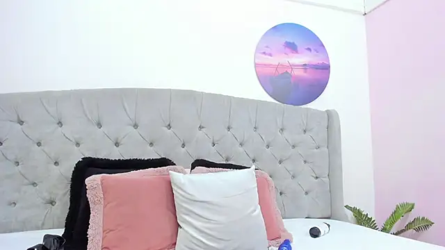 melevansxs (F young) - Ice boobs 🧊