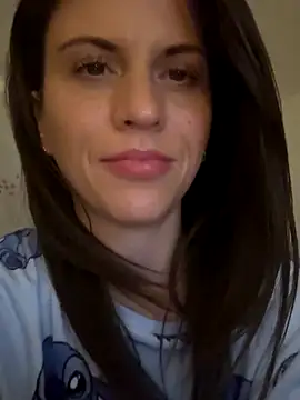 Webcam Model (ScarlettNoirr)  is live.Free join now!