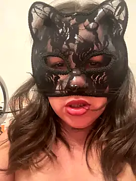 Webcam Model (laarti)  is live.Free join now!