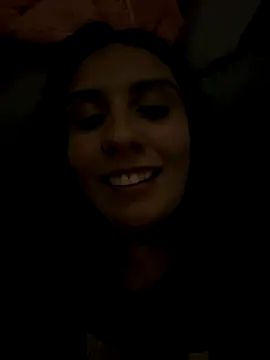 Webcam Model (sarah_honey__)  is live.Free join now!