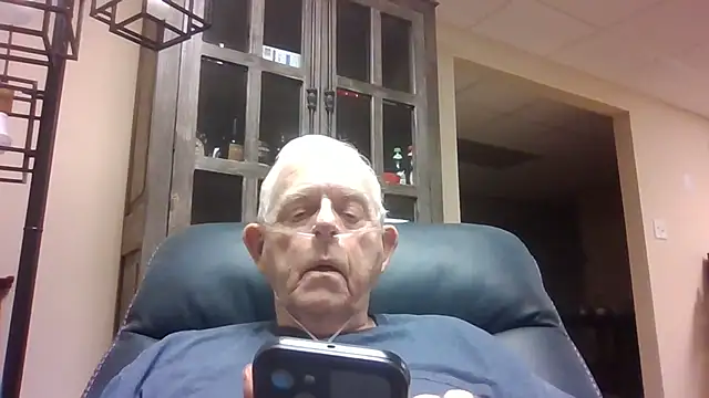 bootlegmanz (M grandpa) - #american #blondes #cam2cam #cheapest-privates #chunky #dirty-talk #ejaculation #grandpas #hd #jerk-off-instruction #masturbation #recordable-privates #sexting #small-audience #straight #white