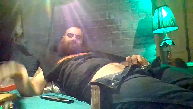 cowboy815 (Ask my age) - work shirtless