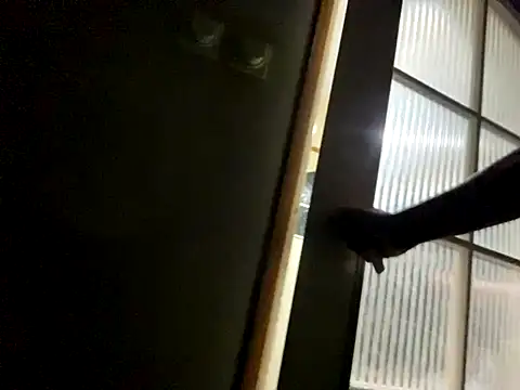 niesmialyy (M young) - Ide do koleżanki spytać ją o sex