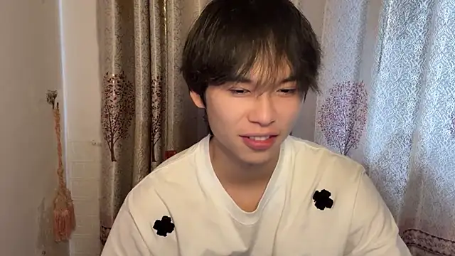 w5206t (M twink) - 20个俯卧撑